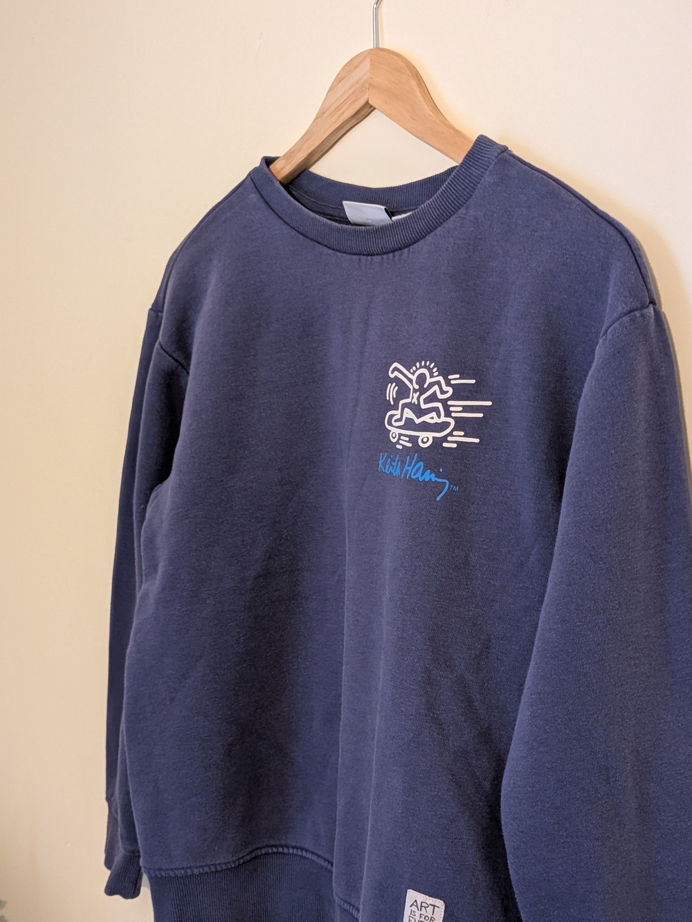 Keith Haring Navy Graphic Crewneck Sweatshirt, Youth Size 14/16 (Small Fit)